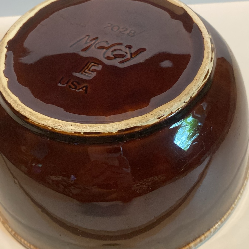 McCoy Brown Drip Glaze 8” Vintage Pottery Mixing Bowl - Picture 6 of 12